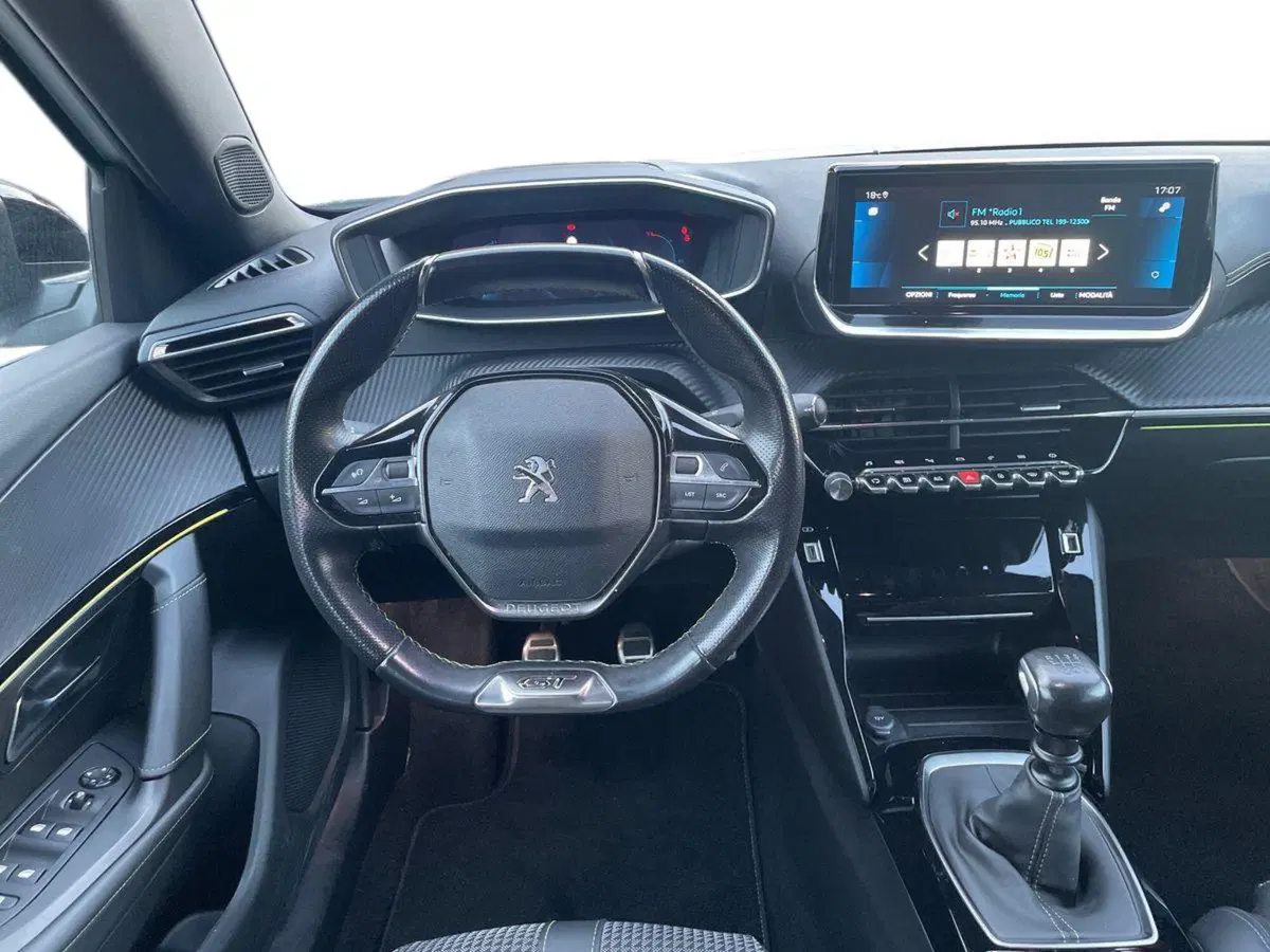 Peugeot 2008 usata a Salerno (10)