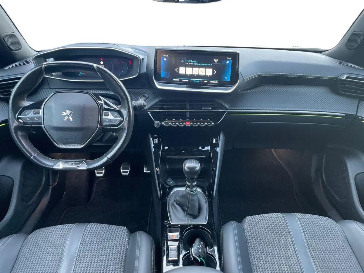 Peugeot 2008 usata a Salerno (11)