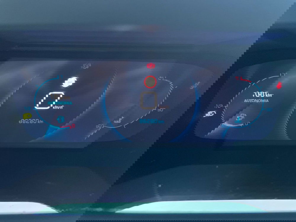 Peugeot 2008 usata a Salerno (12)