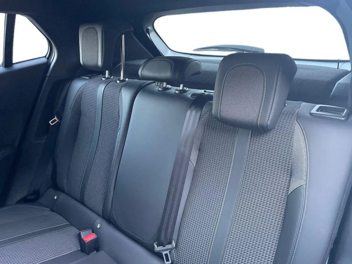 Peugeot 2008 usata a Salerno (14)