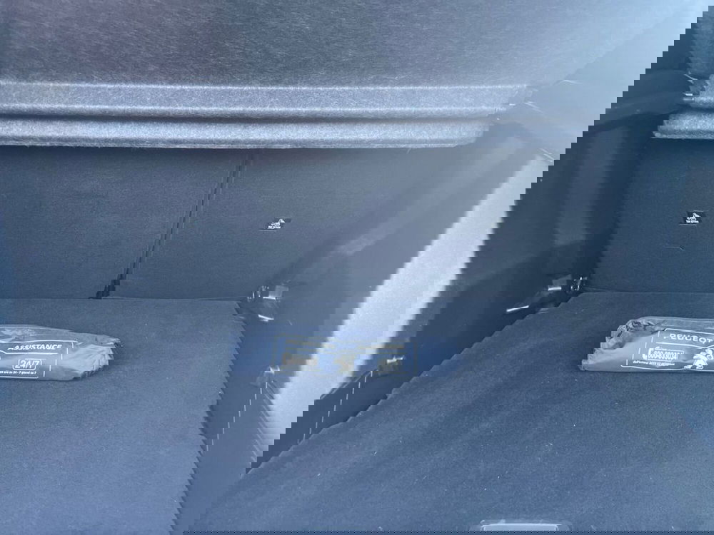 Peugeot 2008 usata a Salerno (7)