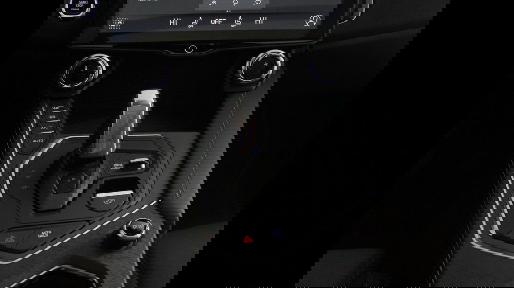 Lynk & Co 01 usata a Palermo (18)