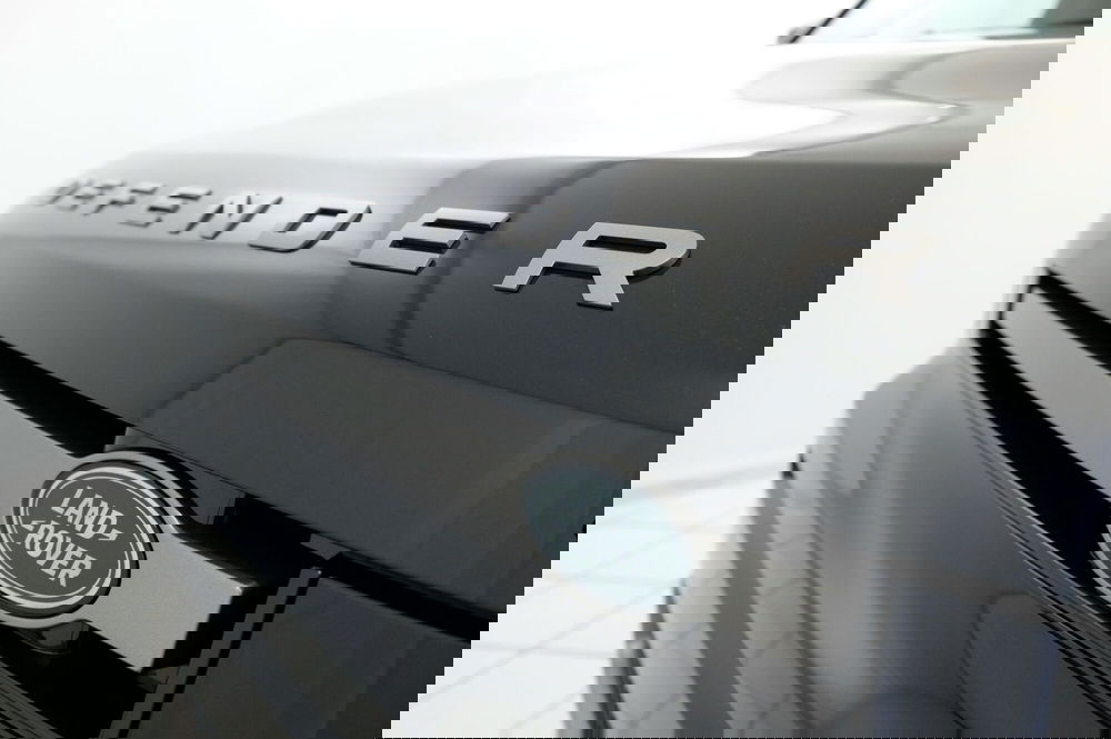 Land Rover Defender usata a Mantova (14)