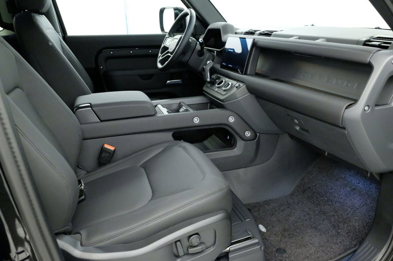 Land Rover Defender usata a Mantova (3)