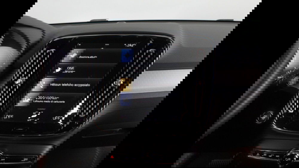 Volvo XC40 usata a Palermo (13)