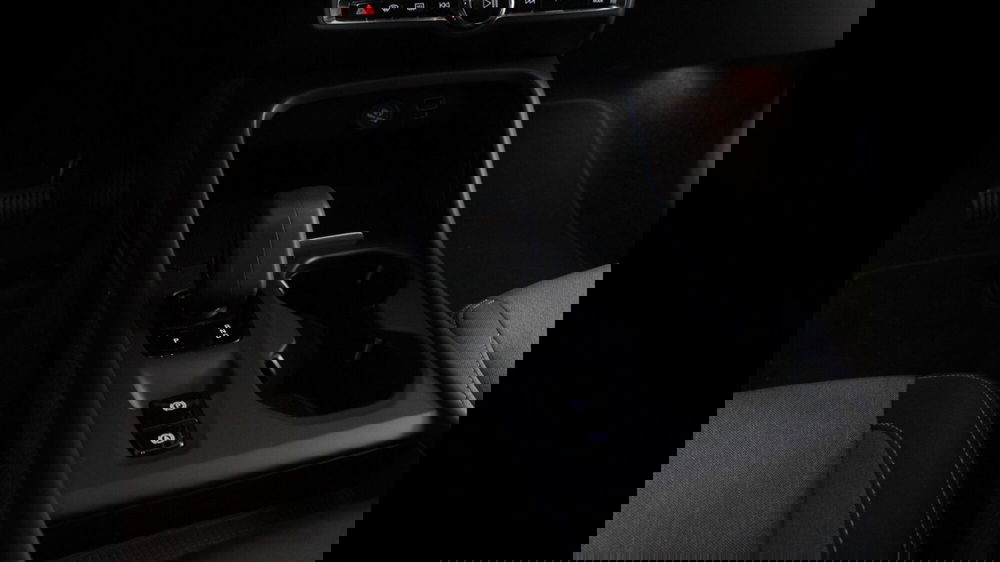 Volvo XC40 usata a Palermo (14)