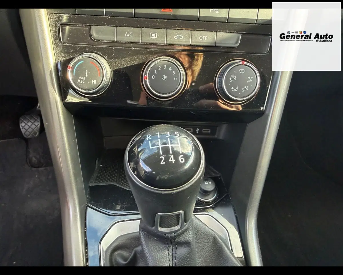 Volkswagen T-Roc usata a Lucca (14)