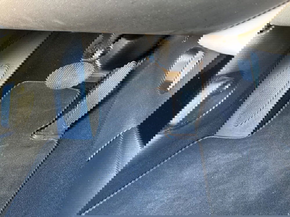 MINI Mini Cabrio usata a Caserta (17)