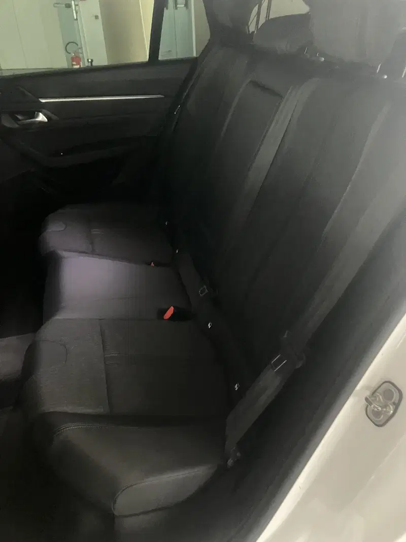 Peugeot 508 SW usata a Lucca (11)