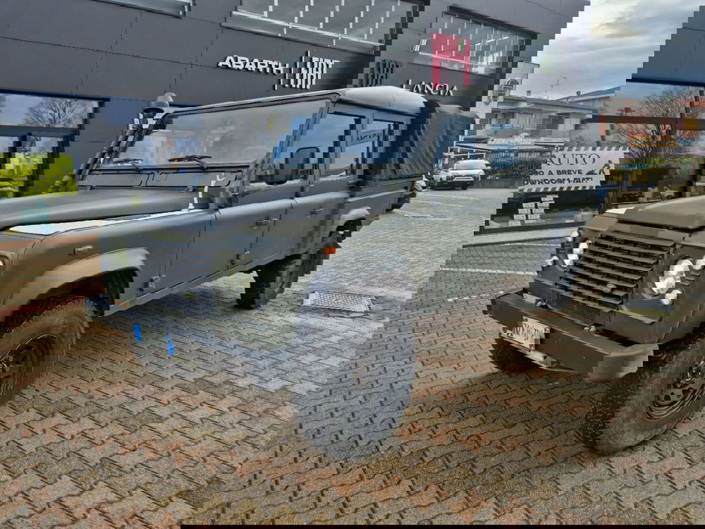 Land Rover Defender usata a Arezzo