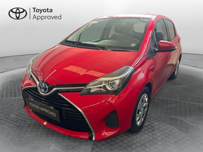 Toyota Yaris 1.5 Hybrid 5 porte Cool del 2016 usata a Treviglio