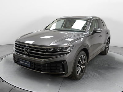 Volkswagen Touareg 3.0 V6 TDI SCR Elegance del 2025 usata a Carnago