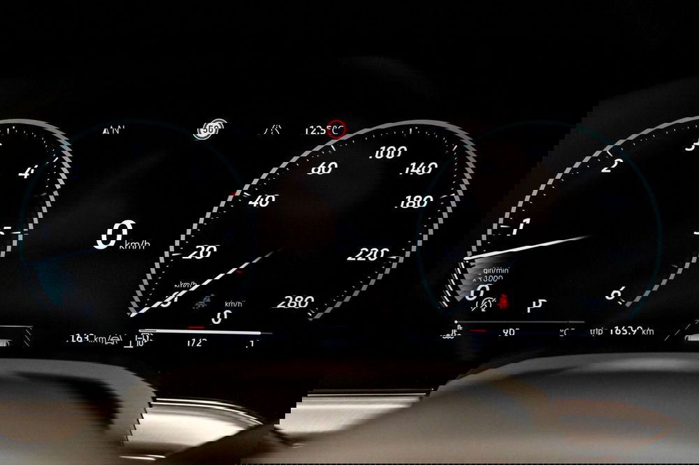 Volkswagen Touareg usata a Varese (10)