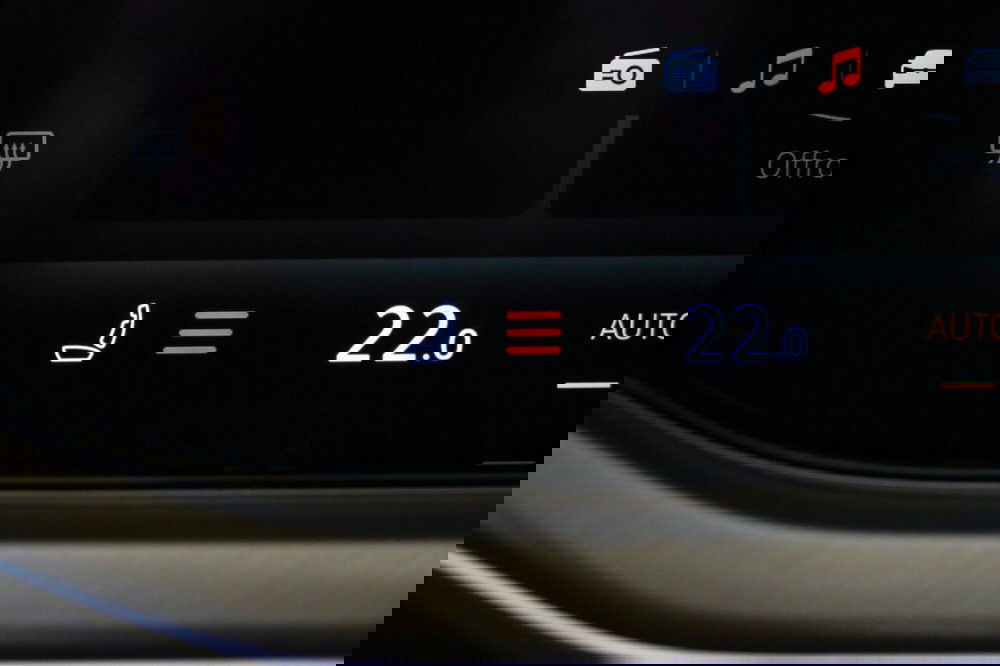 Volkswagen Touareg usata a Varese (16)