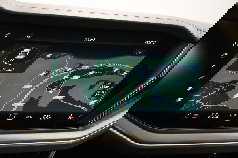 Volkswagen Touareg usata a Varese (17)