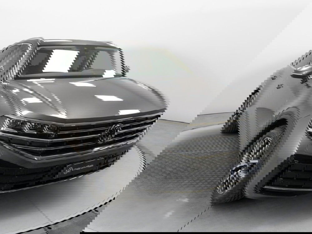 Volkswagen Touareg usata a Varese (3)