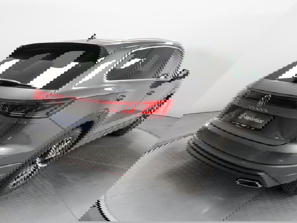 Volkswagen Touareg usata a Varese (6)