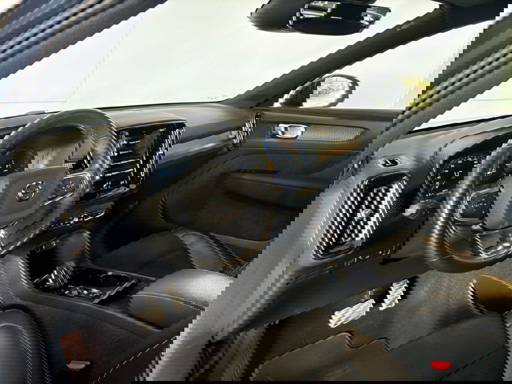 Volvo XC40 usata a Monza e Brianza (12)