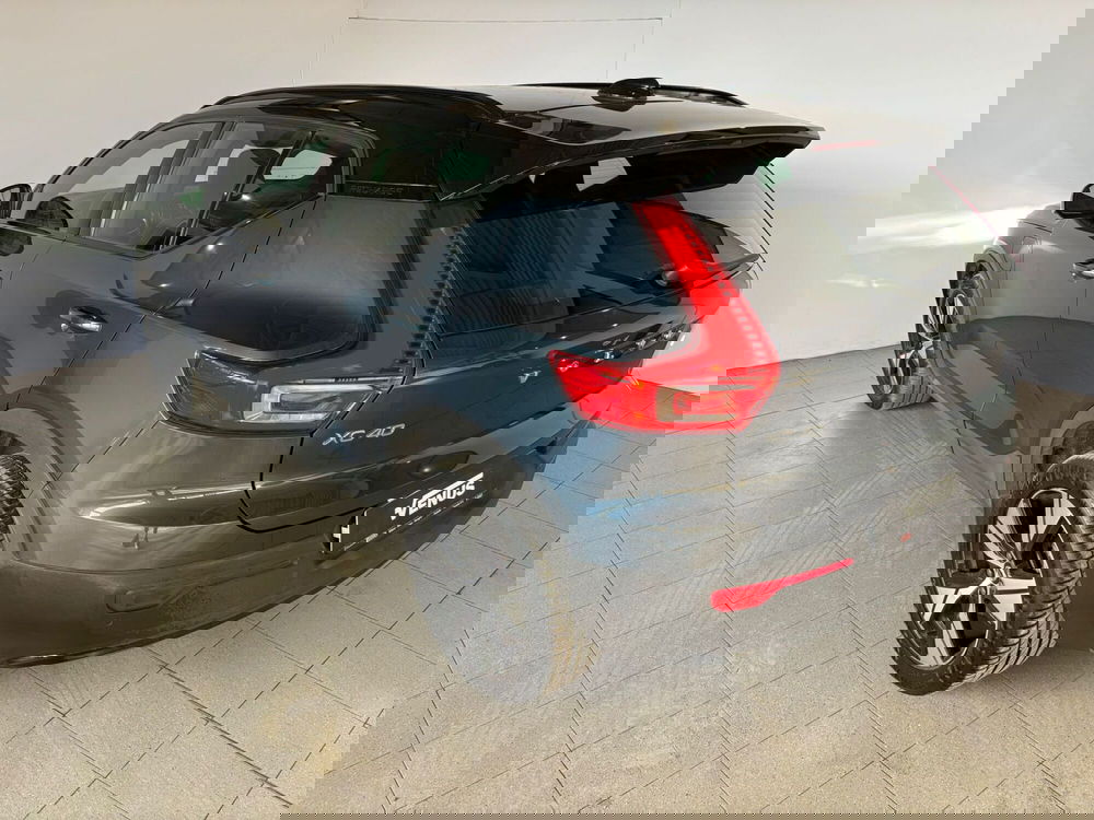 Volvo XC40 usata a Monza e Brianza (4)