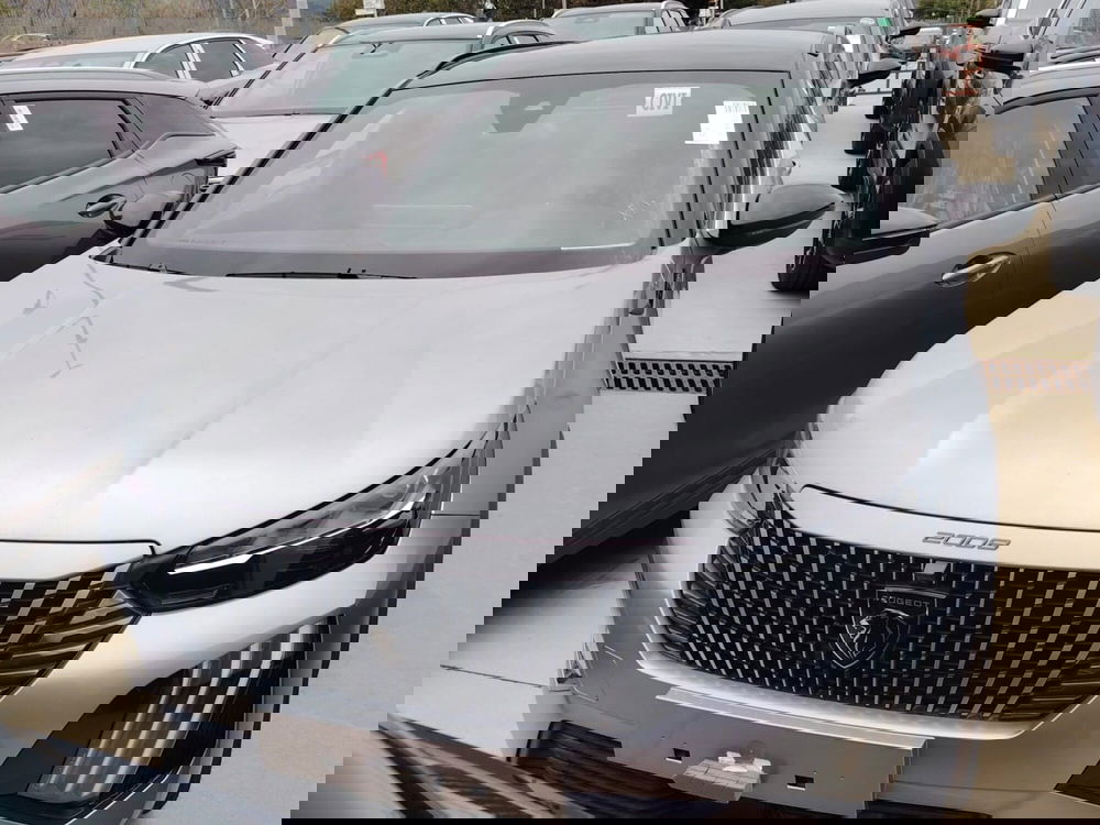 Peugeot 2008 nuova a Salerno