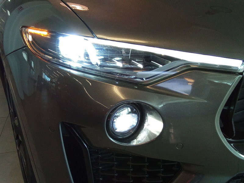 Maserati Levante usata a Rimini (15)