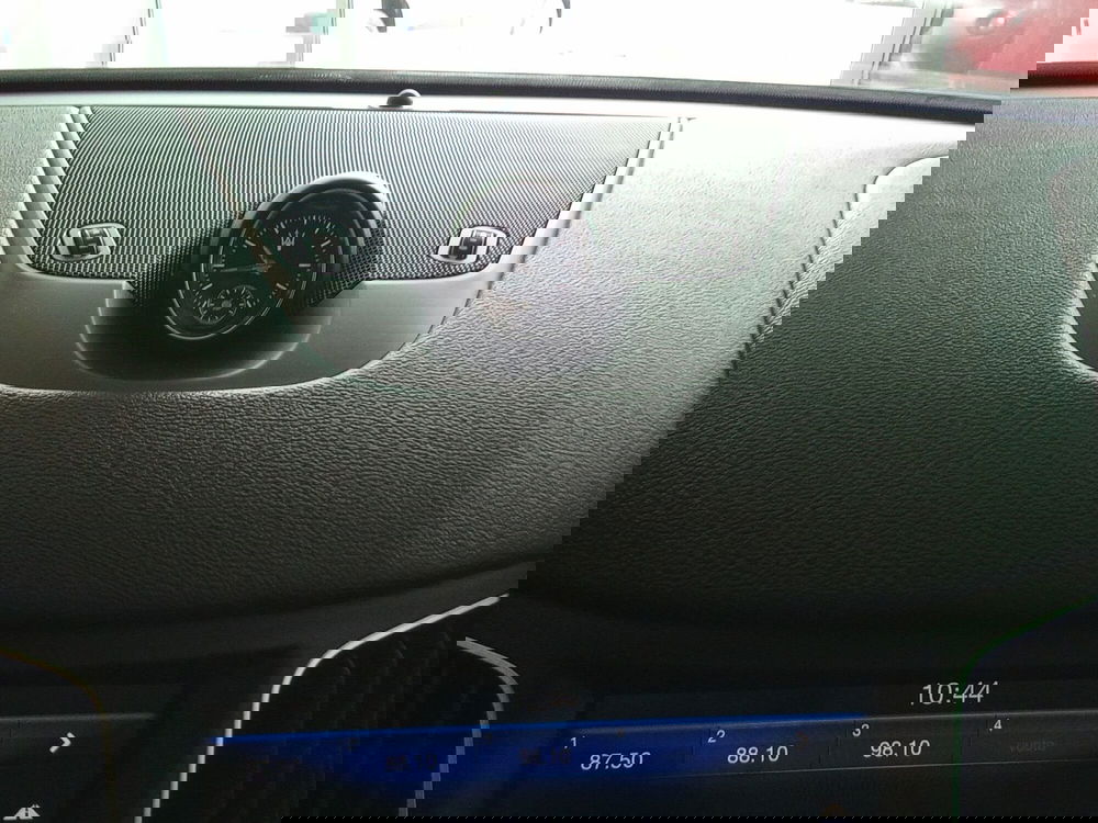 Maserati Levante usata a Rimini (17)