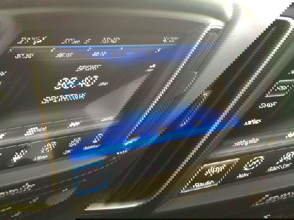 Maserati Levante usata a Rimini (20)