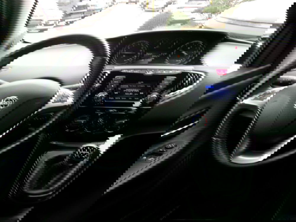 Lancia Ypsilon usata a Venezia (12)