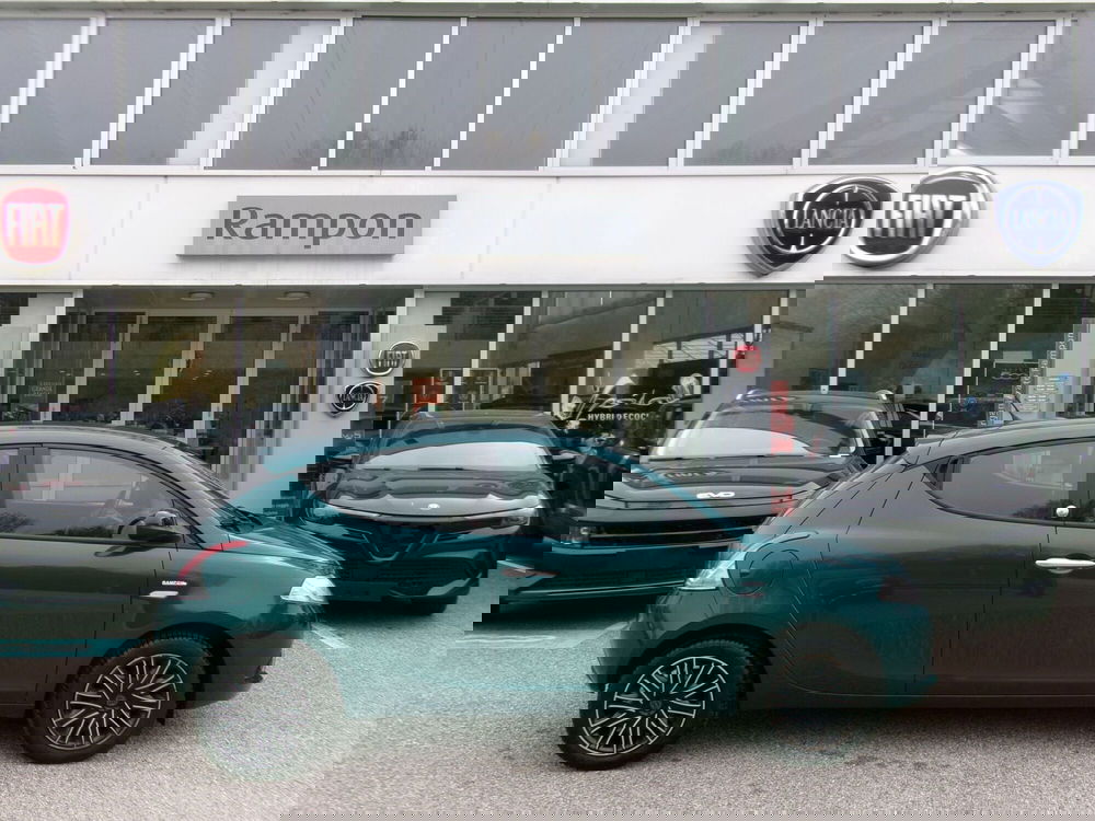 Lancia Ypsilon usata a Venezia (2)