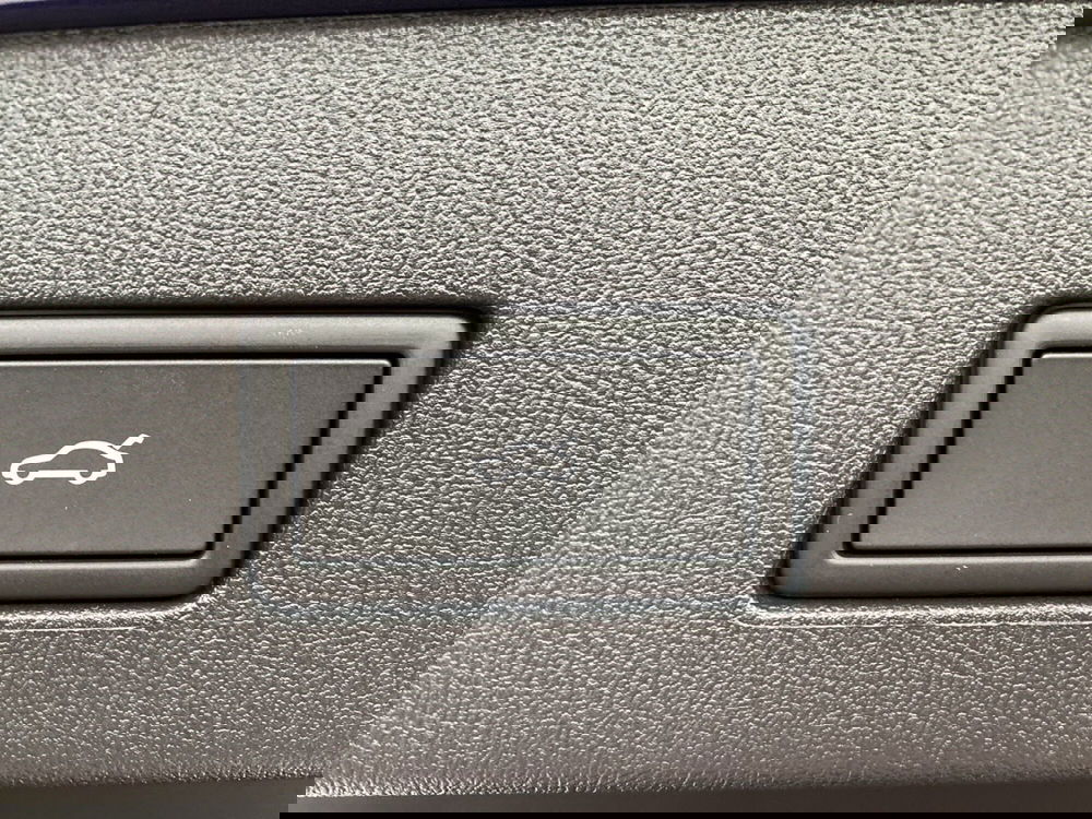 Volkswagen Tayron nuova a Lodi (12)