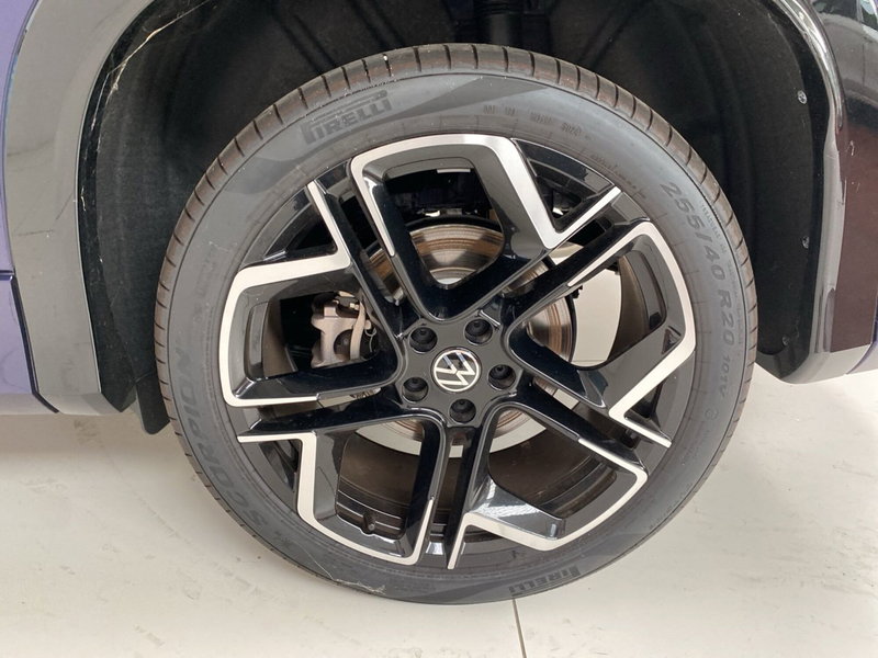 Volkswagen Tayron nuova a Lodi (13)