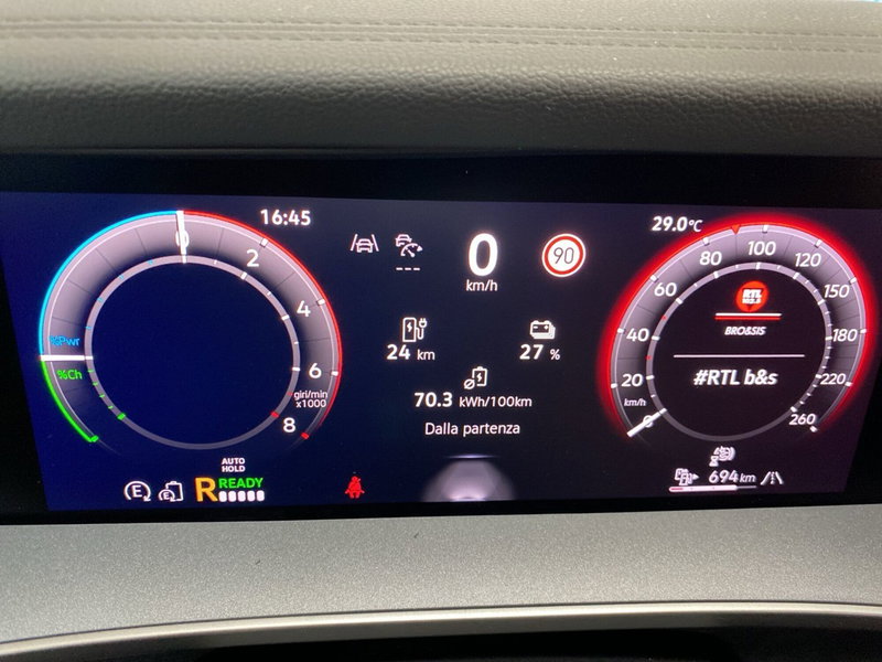 Volkswagen Tayron nuova a Lodi (17)