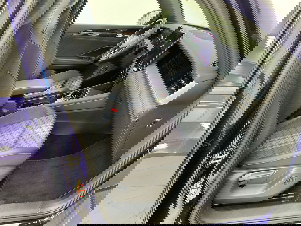 Volkswagen Tayron nuova a Lodi (6)