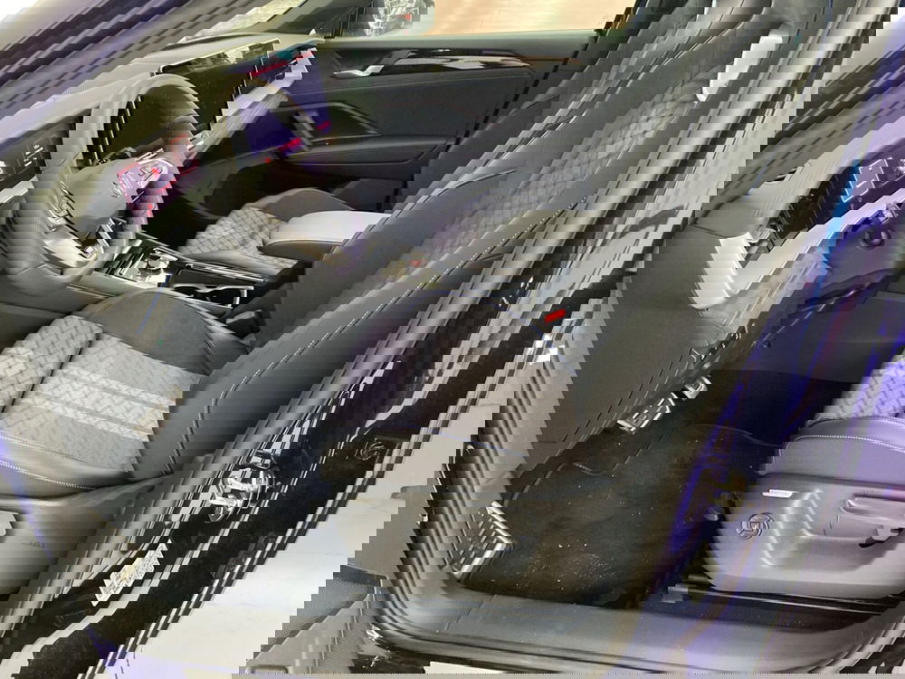 Volkswagen Tayron nuova a Lodi (7)