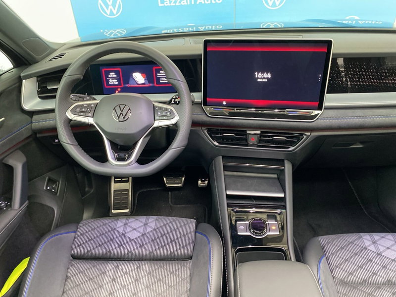 Volkswagen Tayron nuova a Lodi (9)