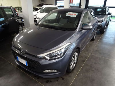 Hyundai i20 1.2 84 CV 5 porte Classic del 2016 usata a Lucca