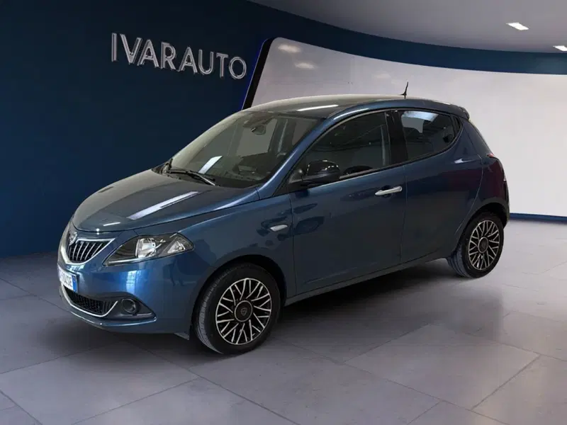 Lancia Ypsilon usata a Arezzo
