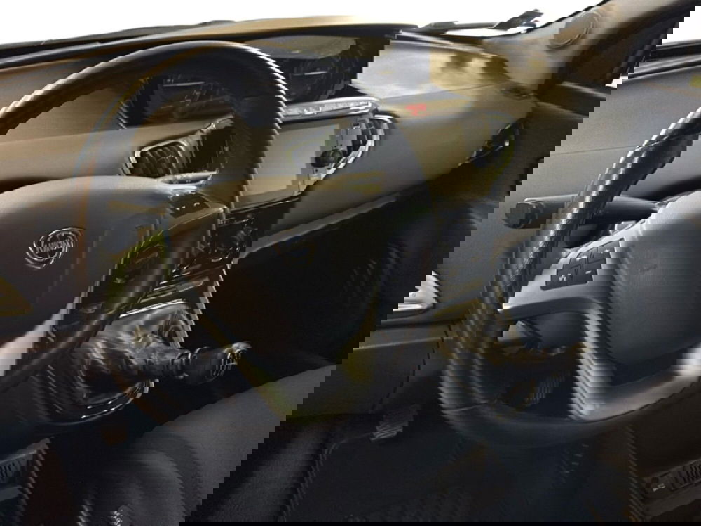 Lancia Ypsilon usata a Arezzo (17)