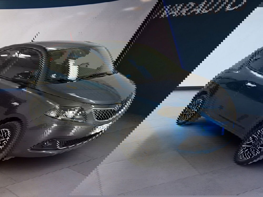 Lancia Ypsilon usata a Arezzo (8)