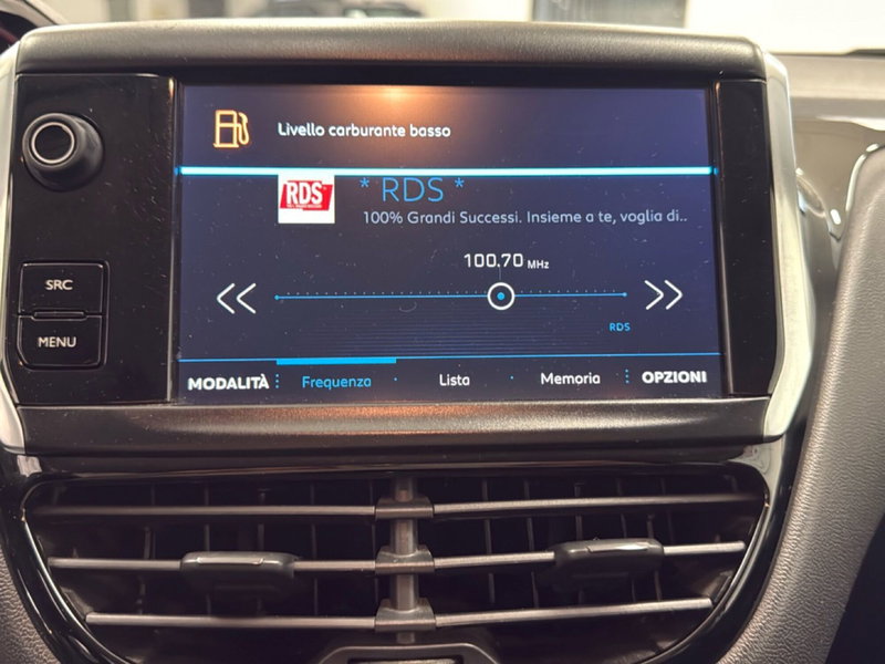 Peugeot 208 usata a Palermo (11)