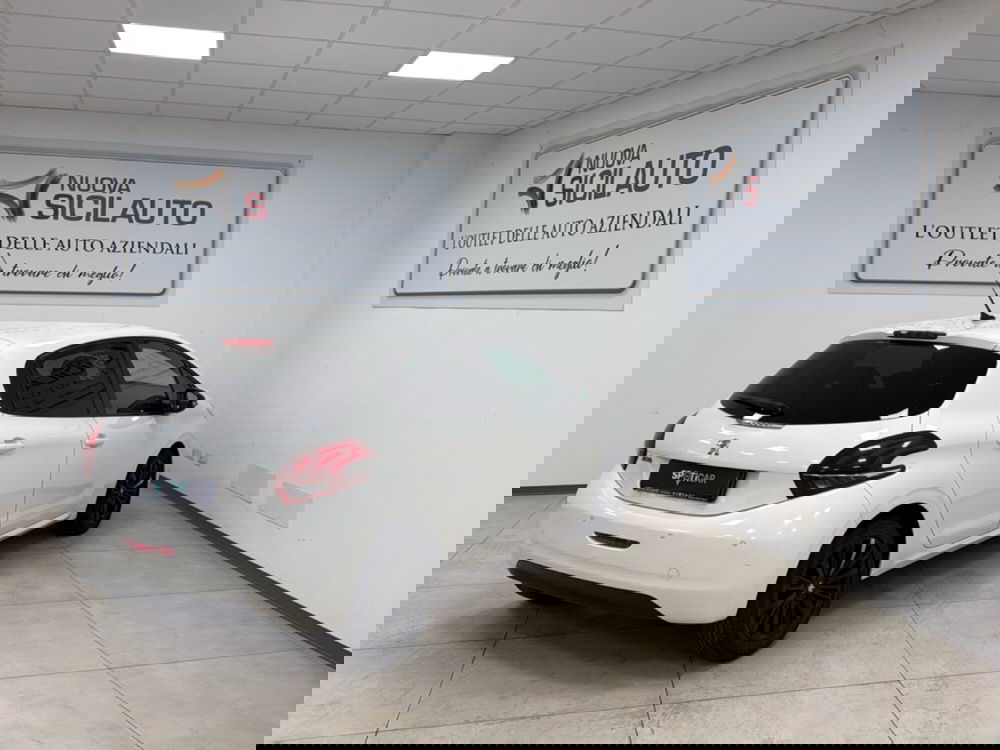 Peugeot 208 usata a Palermo (14)