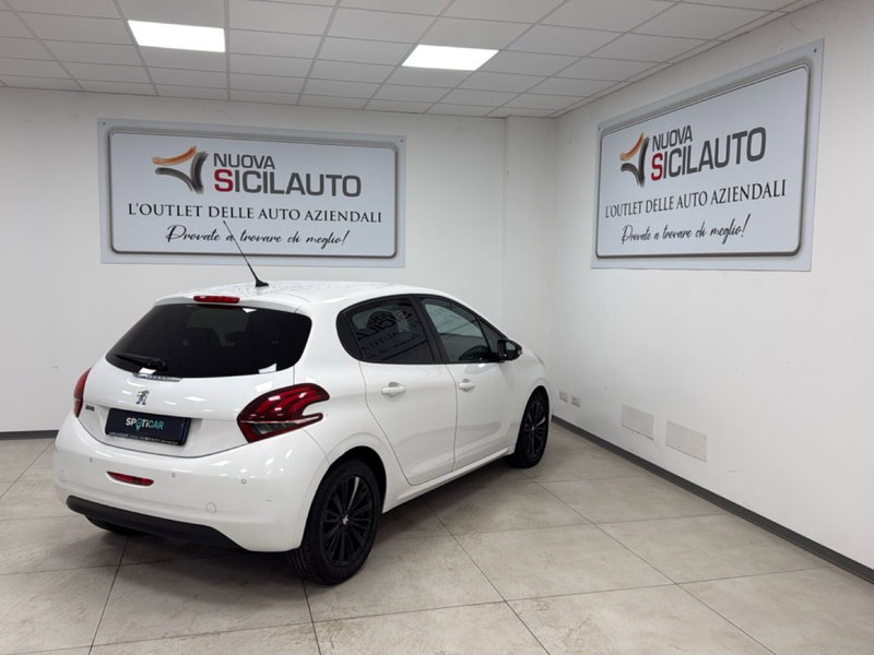 Peugeot 208 usata a Palermo (14)