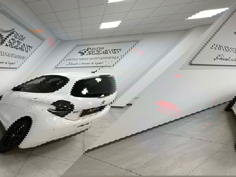 Peugeot 208 usata a Palermo (15)