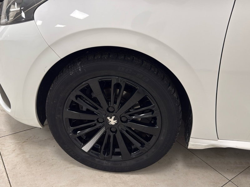 Peugeot 208 usata a Palermo (5)