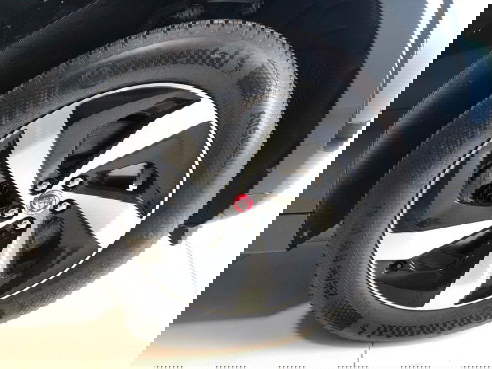 Jaguar F-Pace usata a Venezia (10)