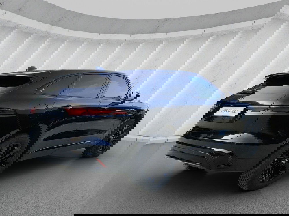 Jaguar F-Pace usata a Milano (2)