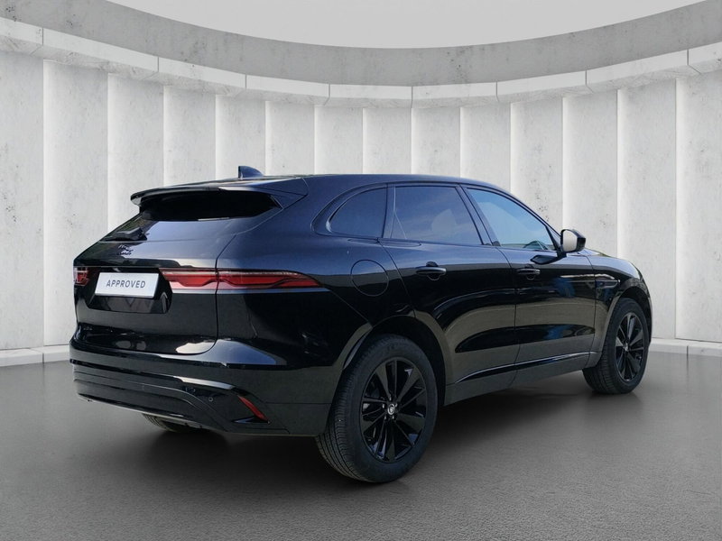 Jaguar F-Pace usata a Milano (2)