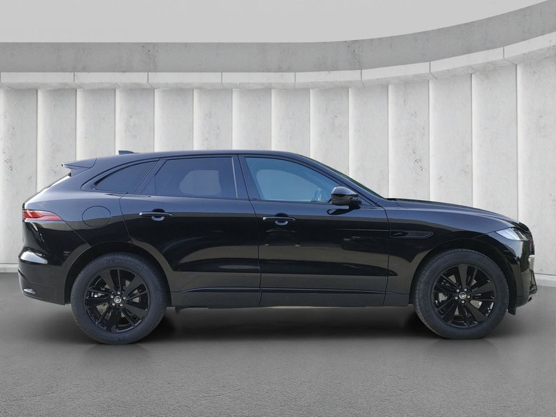 Jaguar F-Pace usata a Milano (6)