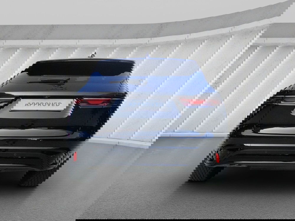 Jaguar F-Pace usata a Milano (7)