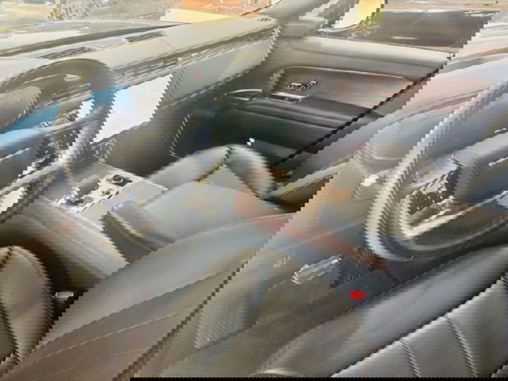 Land Rover Range Rover usata a Venezia (7)